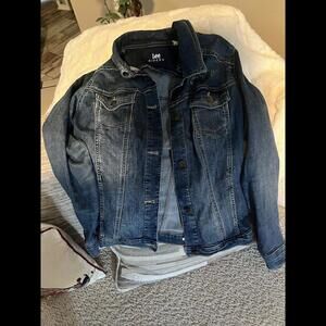 vintage lee riders jeans  jacket ￼womens Hand  Embroidered